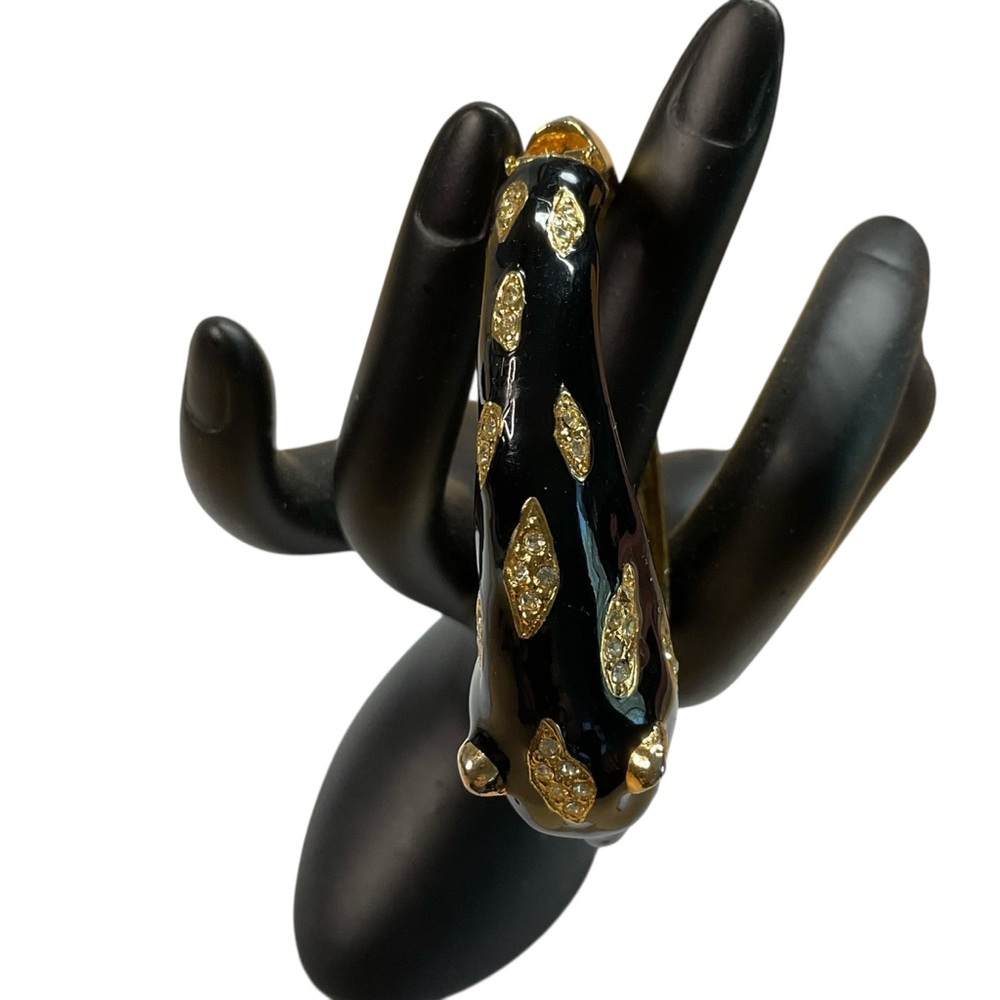 Vintage Black and Gold Enameled Panther Leopard Hinged Closure Bangle Bracelet - Picture 6 of 12